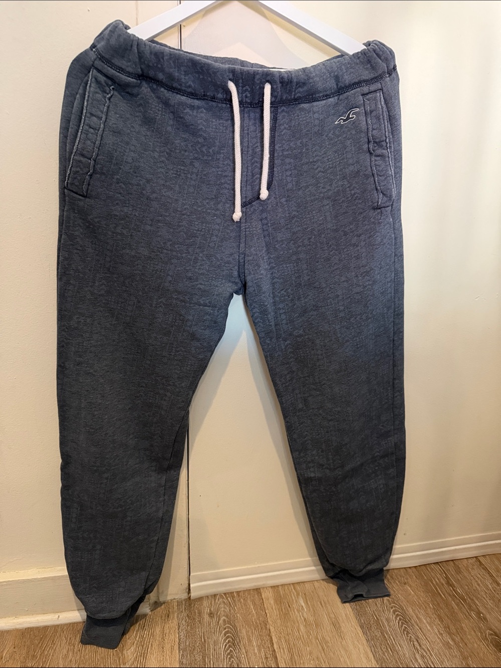 Hollister Men's Charcoal Drawstring Joggers